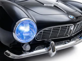 BMW 507 enfant, détail calandre + phare avant