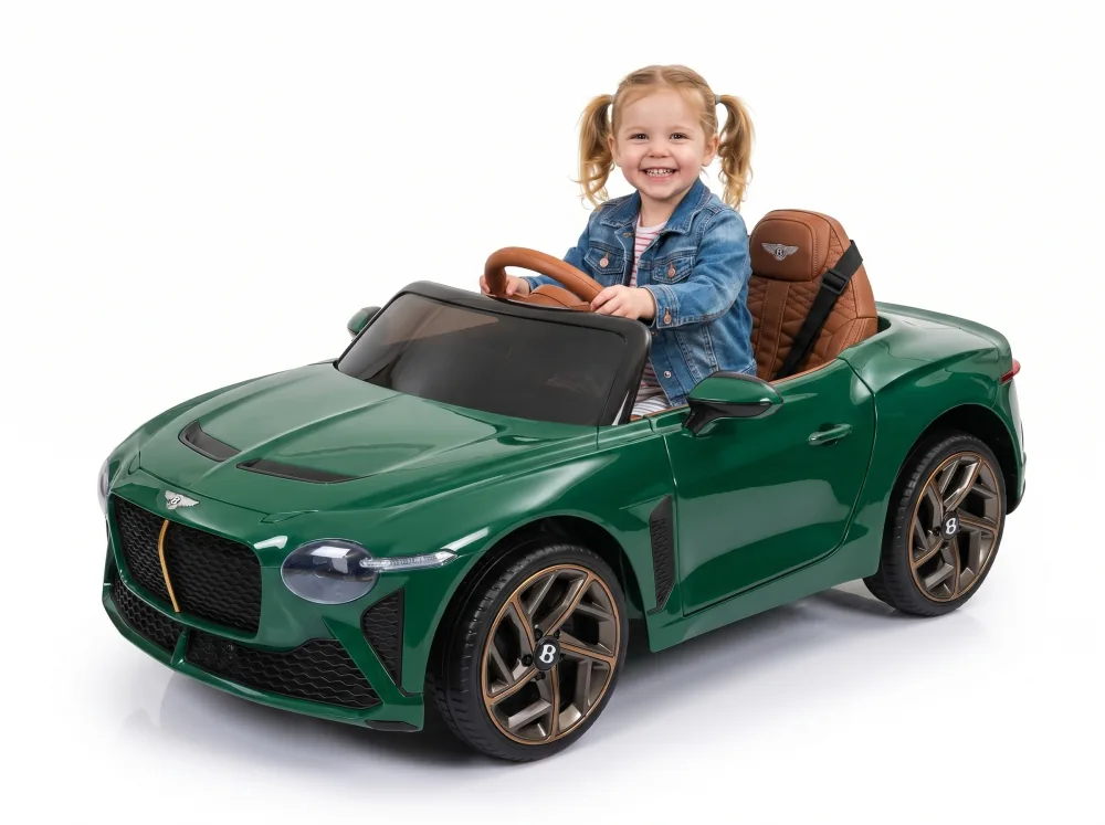 Bentley Bacalar enfant, Vert British Racing, fillette au volant