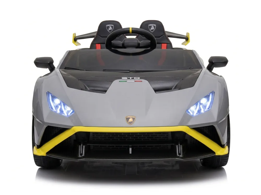 Lamborghini Huracán STO enfant détail aileron racing