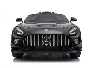 Mercedes-AMG GT3 12V noir, face avant, calandre étoile et phares LED, fond blanc studio