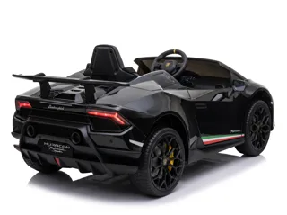 Voiture électrique enfant Lamborghini Huracán 12V noire, trois-quarts arrière, aileron et échappement Performante