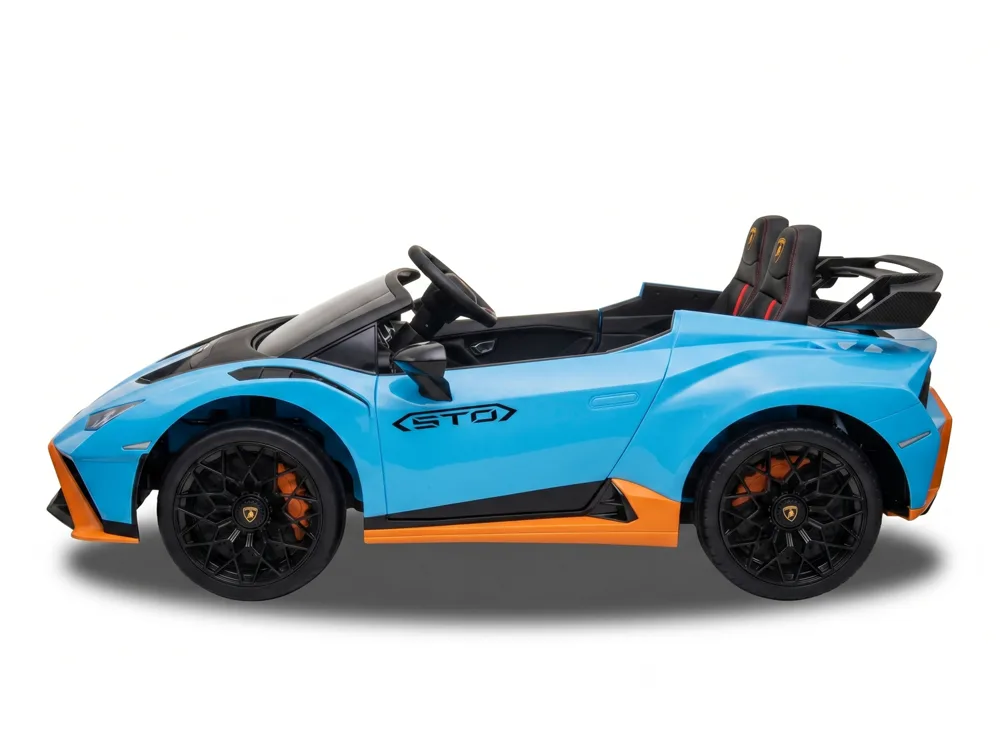 Lamborghini Huracán STO enfant en train de drifter