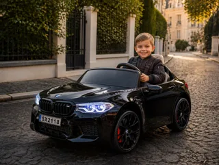 Voiture électrique enfant BMW M5 noir métallisé 24V, sous licence officielle, démarrage progressif Soft-Start, pour enfant de 5-9 ans